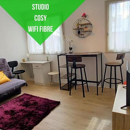 Le Zen -Studio Tout Equipe- Wifi Fibre- Centre Ville Avec Parking Tarbes Ngoại thất bức ảnh